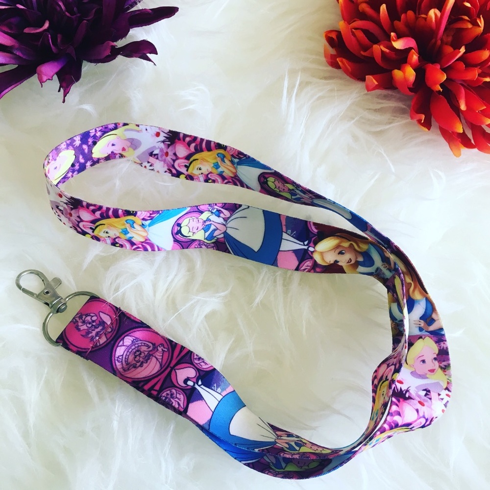 🍄🌹🐇 Alice in Wonderland Lanyard 🐰 🌸